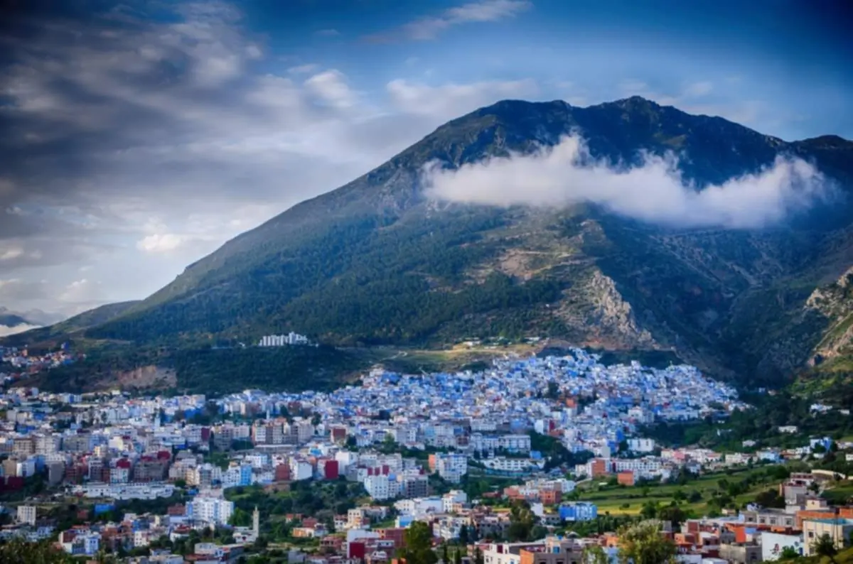 Villaggio montano di Chefchaouen tra le montagne del Rif